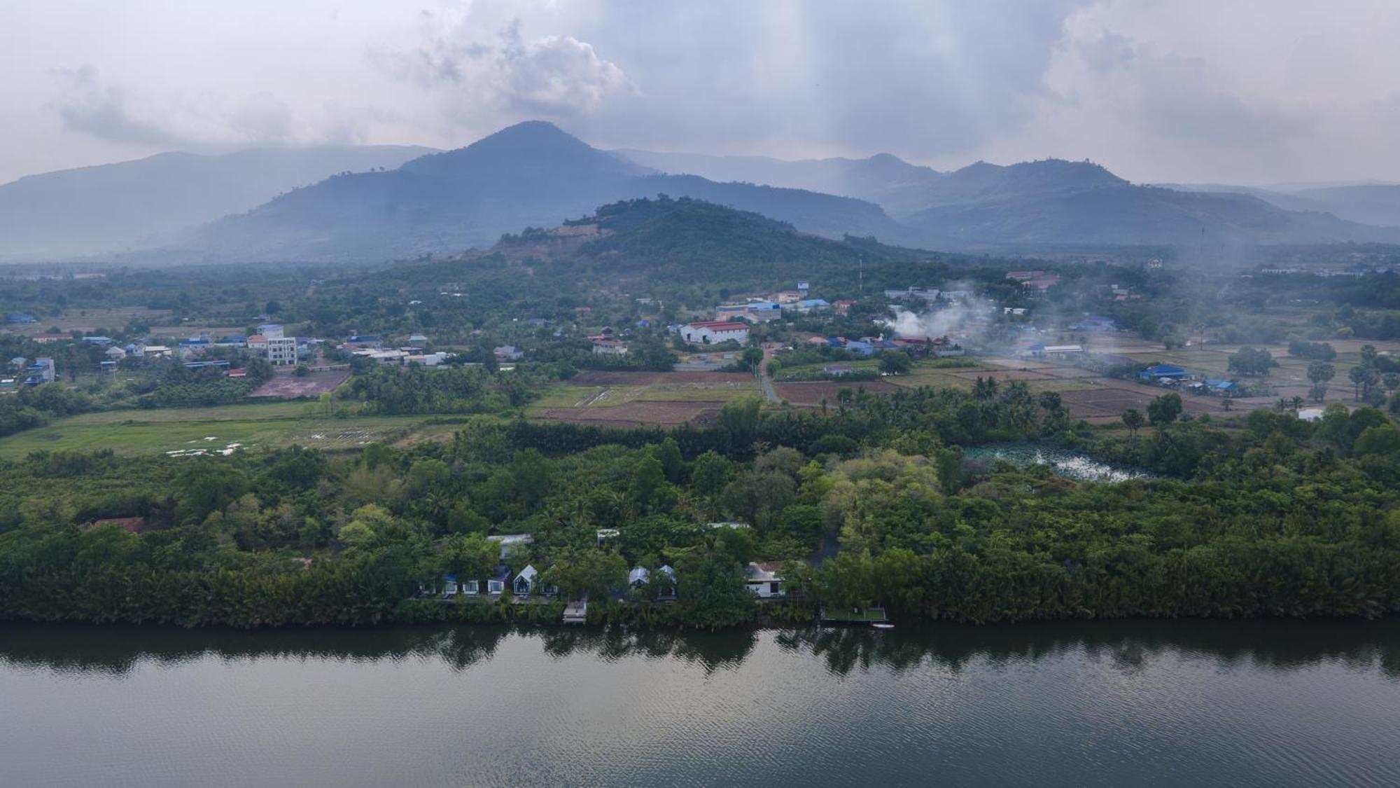 Kampot Riverfront Boutique Exterior foto